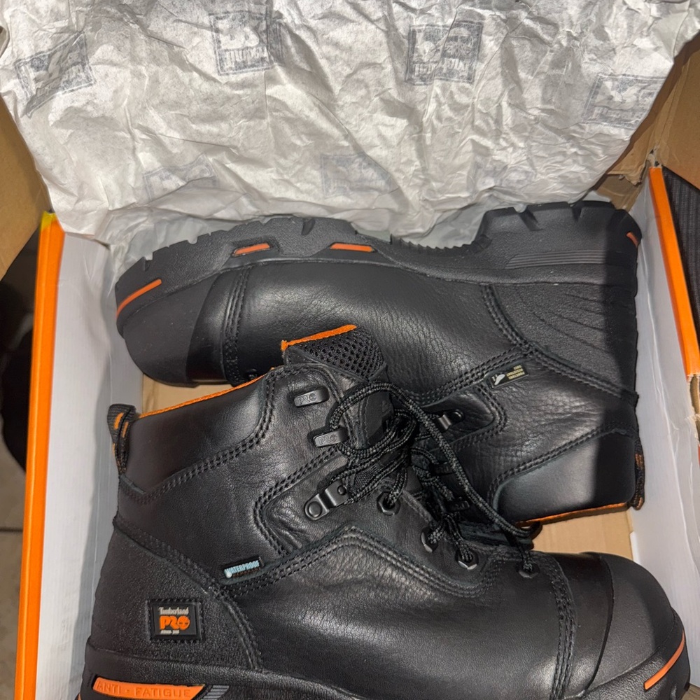 Timberland PRO Endurance 6” Work Boots – Steel Toe, Waterproof, New Men’s Size9